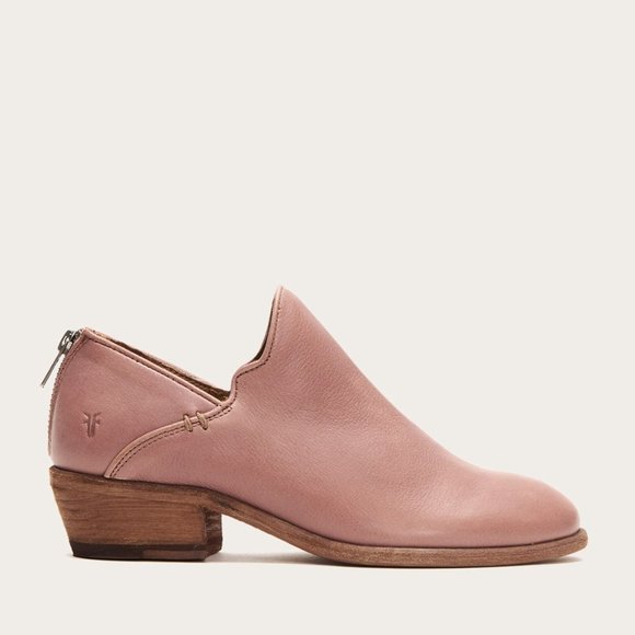 Frye Shoes - Frye Carson Pink Leather Pull On Shootie/AnkleBoot
